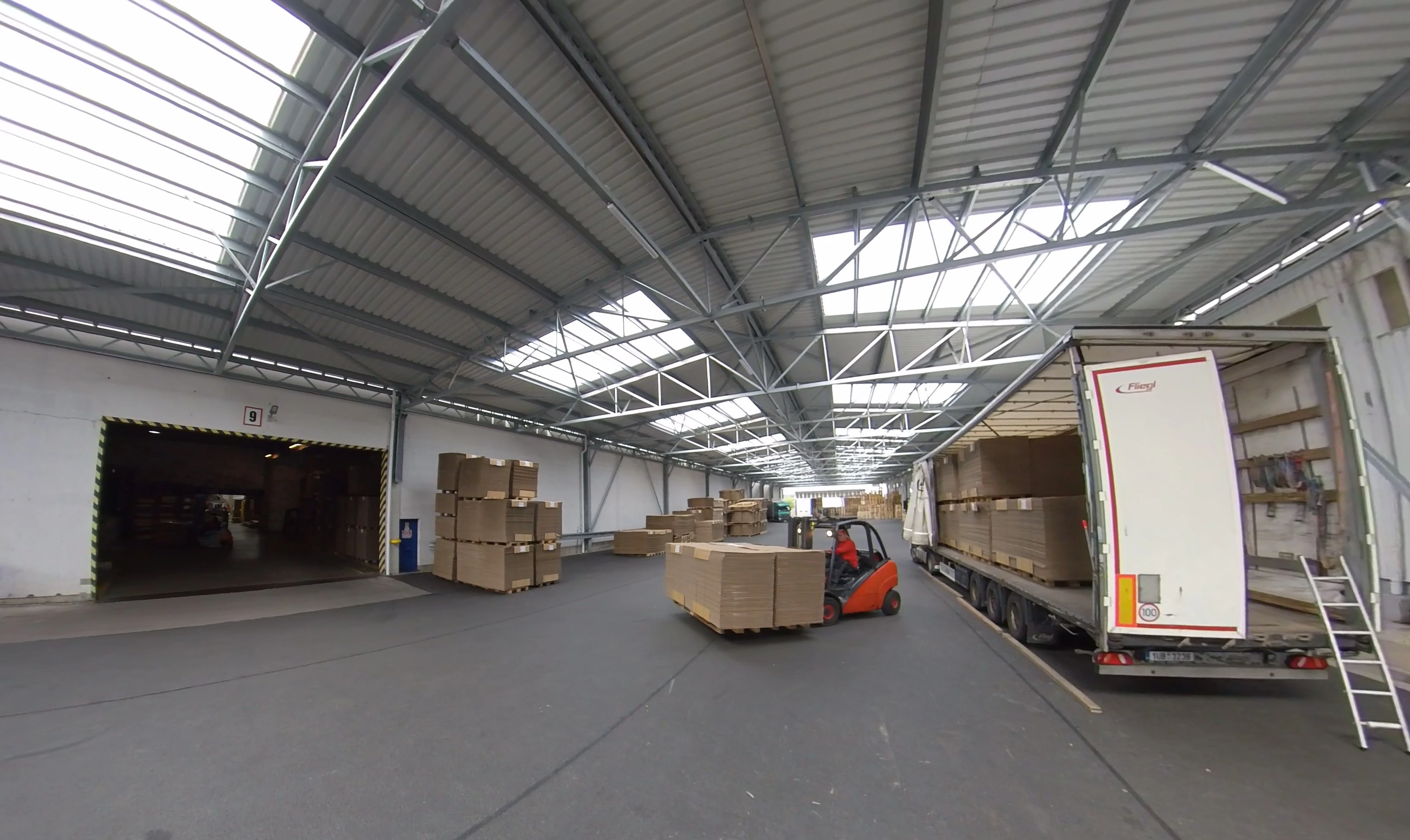 logistika.jpeg logistika.jpeg