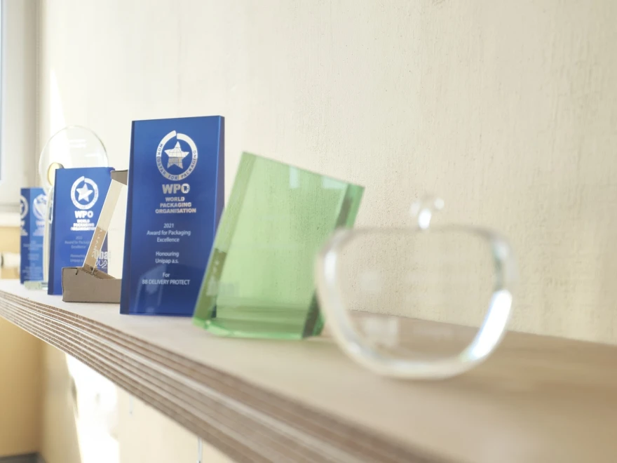 oceneni-unipap-packaging.jpg